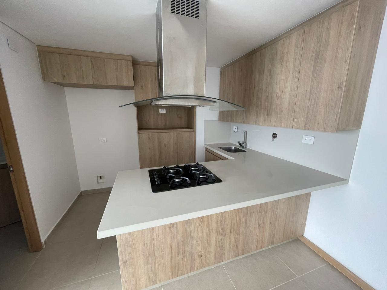 EN ARRIENDO APARTAMENTO EN LAS PALMAS SECTOR COUNTRY CLUB