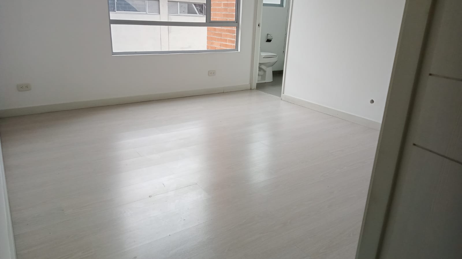 VENDO O ARRIENDO APARTAMENTO EN CASTROPOL POBLADO MEDELLÍN COLOMBIA
