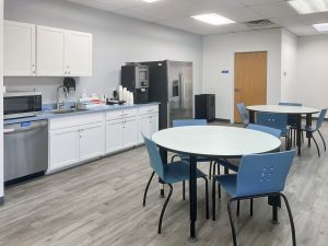 Kitchen_4.jpg