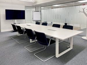 MeetingRoomL_236.jpg