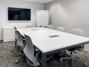MeetingRoomL_66.jpg