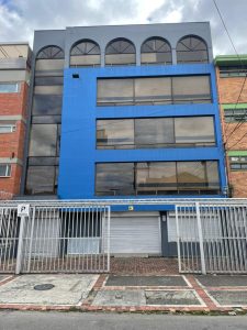 EDIFICIO CORPORATIVO COMPLETO EN ARRIENDO – LA CASTELLANA | 1.100 M² | 5 PISOS