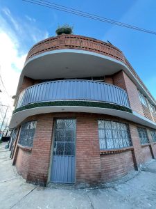ORGANIZACIÓN INMENZA ARRIENDA HERMOSA CASA DE USO MIXTO