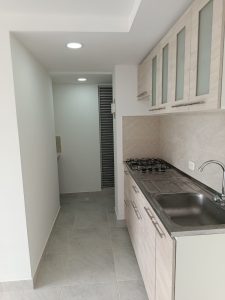 ¡Espectacular 1.º piso en Tierra Linda del Parque, Sur! Con piscina, juegos, salón y seguridad 24/7.