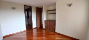 apartamento_en_arriendo_altos_1663704642-2196_8210.jpg
