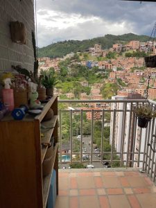 arriendo_apartamento_en_loma_d_1792100475-6193_4120.jpeg