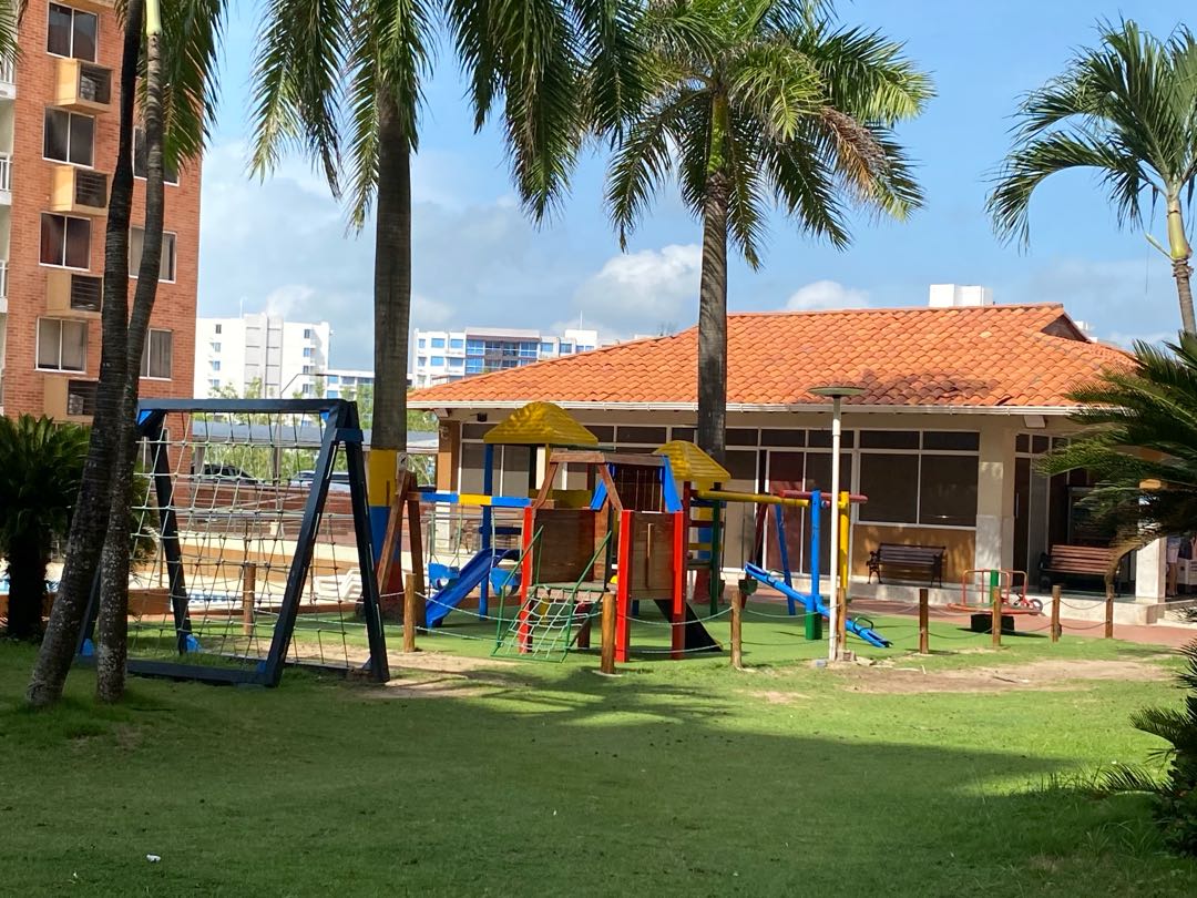 Arriendo Apto en Miramar
