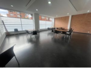 arriendo_hermoso_apartamento_b_1703710133-8337_2854.jpg