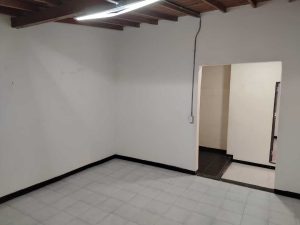 arriendo_local_en_la_80_cerca_1791995125-7637_1394.jpeg
