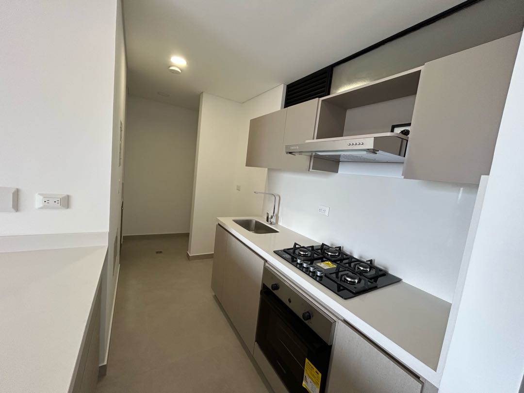 Se Arrienda Apartamento – Sector Avenida Centenario
