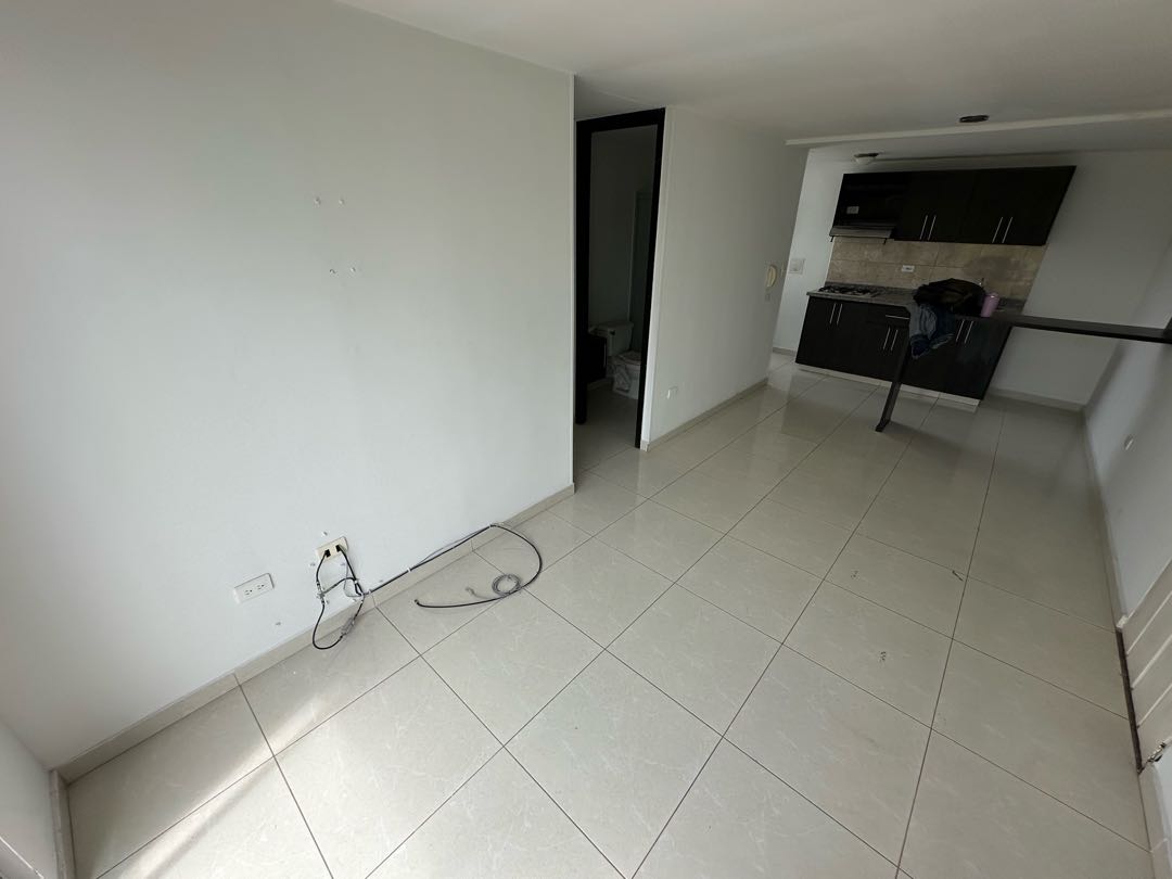 SE ARRIENDA APARTAMENTO DE 2 HABITACIONES - SECTOR NORTE