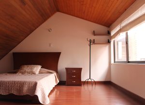 ARRIENDO CASA BELMIRA REMODELADA EXCELENTE ESTADO, UBICACIÓN, ILUMINACIÓN Y VENTILACIÓN ESTRATO 4
