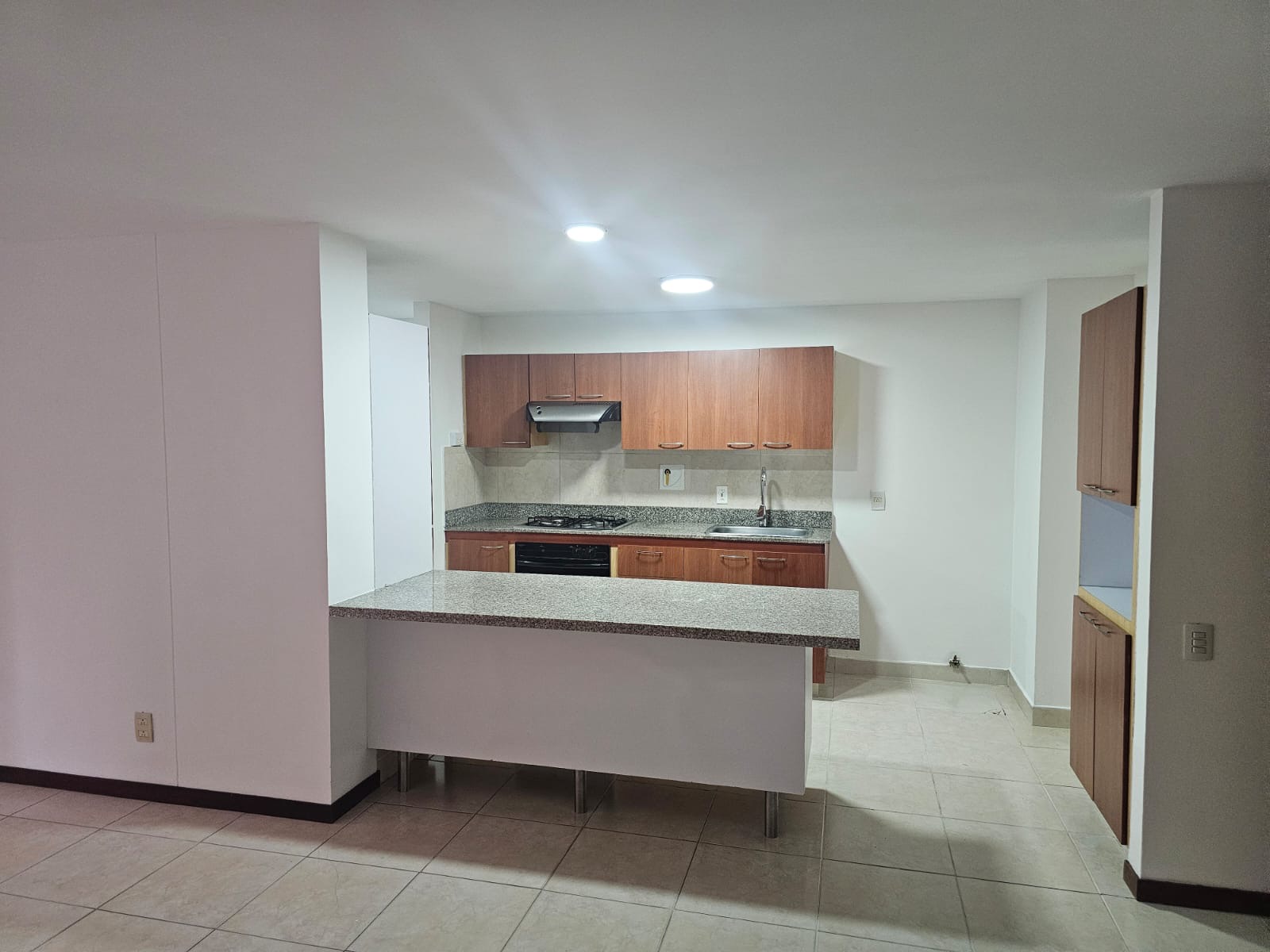 Oficina en Arriendo en Manila, Medellín